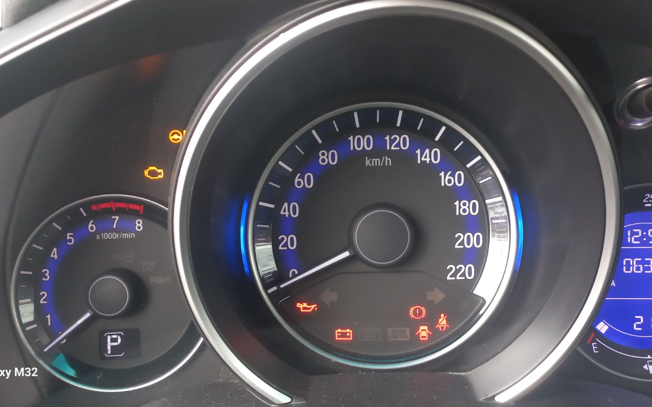 imagem-https://www.socarrao.com.br/sc-vehicle-images-prod/4299336/1791907219350-MTc5MTkwNzEyNTEwNjg4NDg5MDU3NjQ4OTQ5NjE5MTQuanBn.jpg