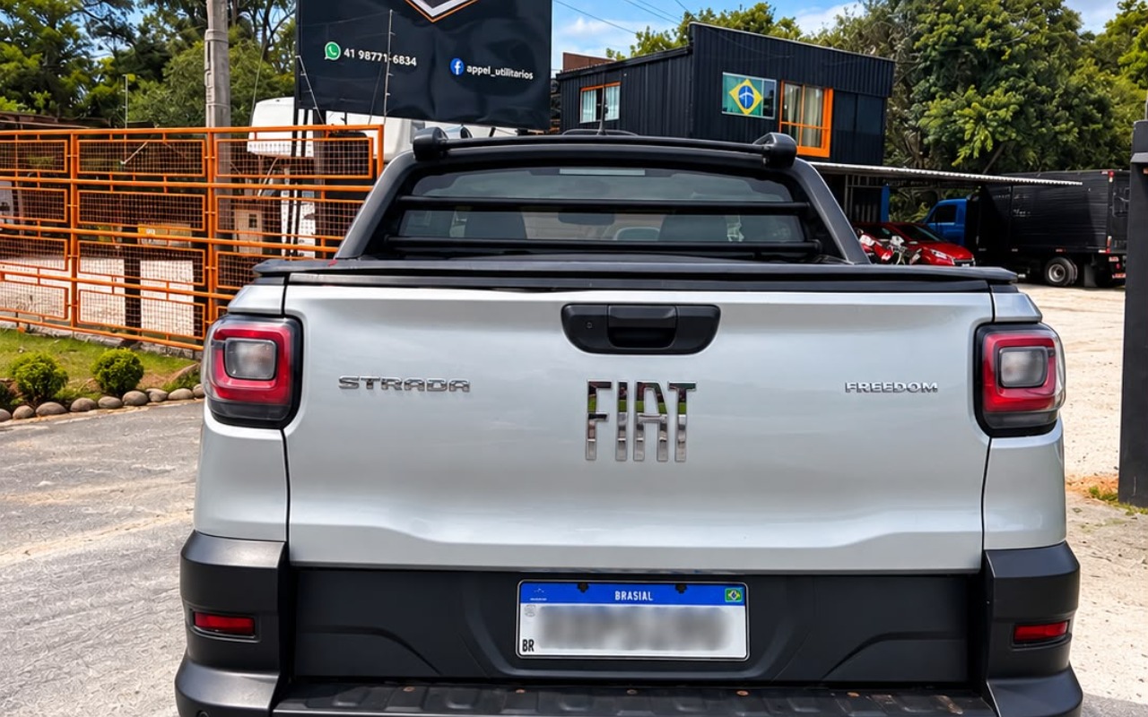 imagem-https://www.socarrao.com.br/sc-vehicle-images-prod/4299352/1791388142732-V2hhdHNBcHAgSW1hZ2UgMjAyNi0wOS0zMCBhdCAxMy4wMy4xMi5qcGVn.jpeg