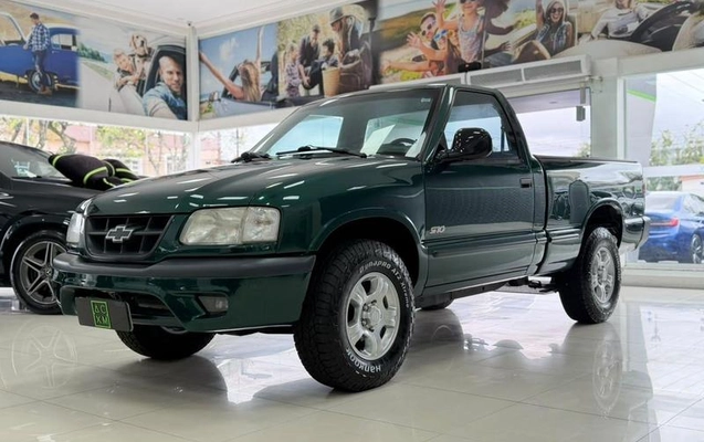 imagem-https://www.socarrao.com.br/sc-vehicle-images-prod/4299387/1791387626156-8182633_2_B_56dfa0b6ec.jpeg