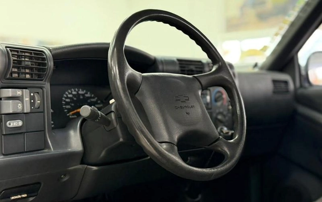 imagem-https://www.socarrao.com.br/sc-vehicle-images-prod/4299387/1791387626163-8182633_6_B_ad8f2e4e31.jpeg
