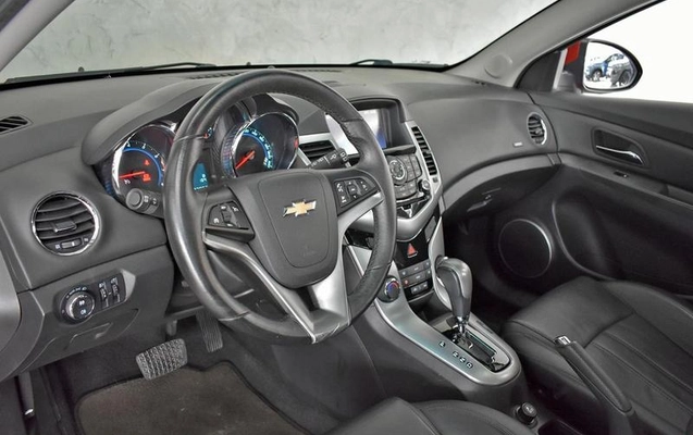 imagem-https://www.socarrao.com.br/sc-vehicle-images-prod/4299404/1791571444513-8548970_12_B_40ba5eb1c1.jpeg