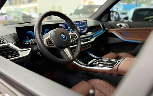 imagem-https://www.socarrao.com.br/sc-vehicle-images-prod/4299411/1792609245144-8524192_11_B_441694a36f.jpeg
