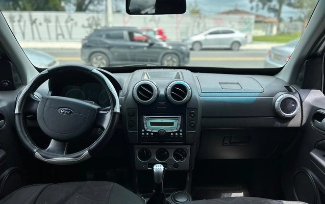 imagem-https://www.socarrao.com.br/sc-vehicle-images-prod/4299418/1791722687902-8550865_6_B_55de43f851.jpeg