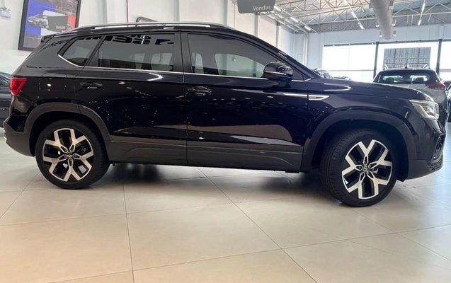imagem-https://www.socarrao.com.br/sc-vehicle-images-prod/4299512/1791394086817-8551564_3_B_ce164c80b6.jpeg