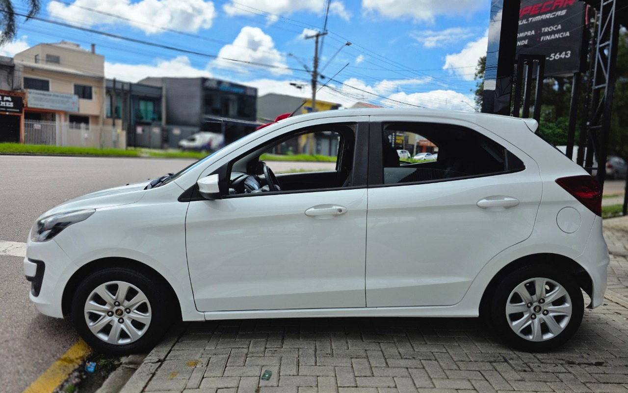 imagem-https://www.socarrao.com.br/sc-vehicle-images-prod/4299522/1791388711645-MjAyNjEwMDdfMTAwODEwLmpwZw.jpg