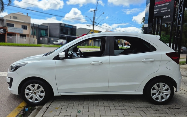 imagem-https://www.socarrao.com.br/sc-vehicle-images-prod/4299522/1791388711645-MjAyNjEwMDdfMTAwODEwLmpwZw.jpg