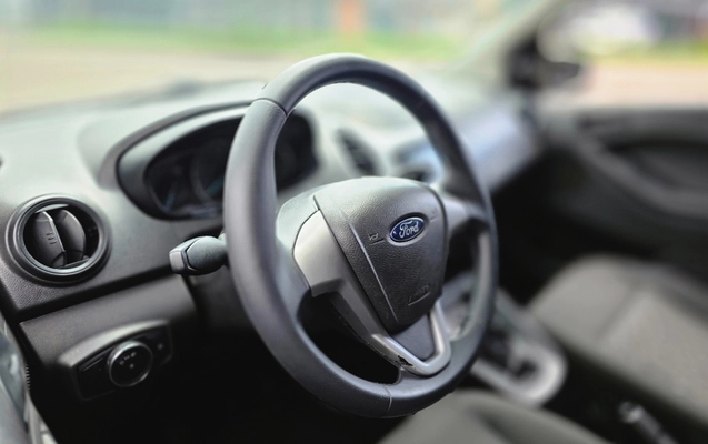 imagem-https://www.socarrao.com.br/sc-vehicle-images-prod/4299522/1791388712126-MjAyNjEwMDdfMTAwOTMwLmpwZw.jpg