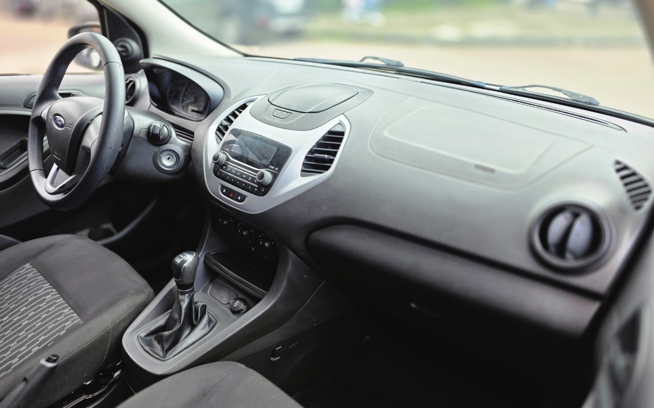imagem-https://www.socarrao.com.br/sc-vehicle-images-prod/4299522/1791388712241-MjAyNjEwMDdfMTAwOTU5LmpwZw.jpg