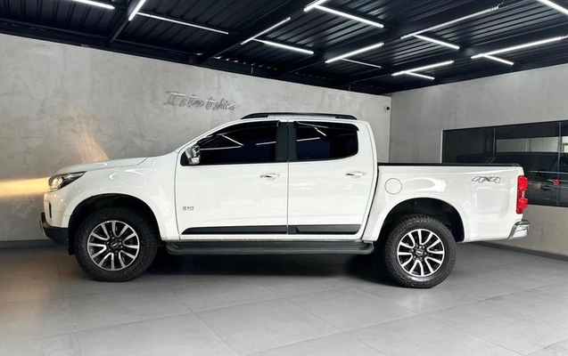 imagem-https://www.socarrao.com.br/sc-vehicle-images-prod/4299599/1791389371195-8511969_6_B_88dd7296f1.jpeg