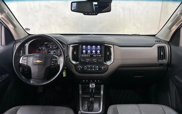 imagem-https://www.socarrao.com.br/sc-vehicle-images-prod/4299599/1791389371203-8511969_10_B_194d886534.jpeg