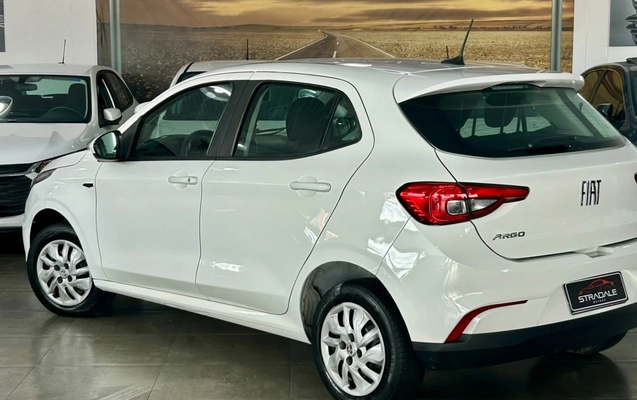 imagem-https://www.socarrao.com.br/sc-vehicle-images-prod/4299617/1791389554667-6d6bd569ea5a41eaa166f5058bc26b06_1791389475916.jpg
