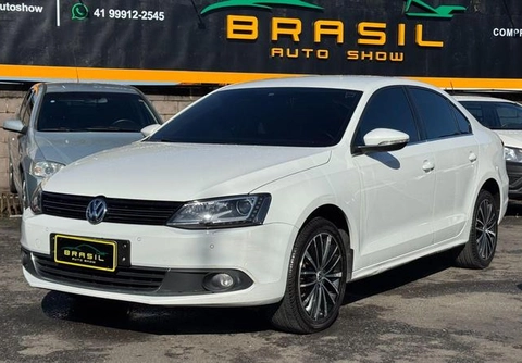 Volkswagen Jetta 2014 Branco — foto 1 de 3
