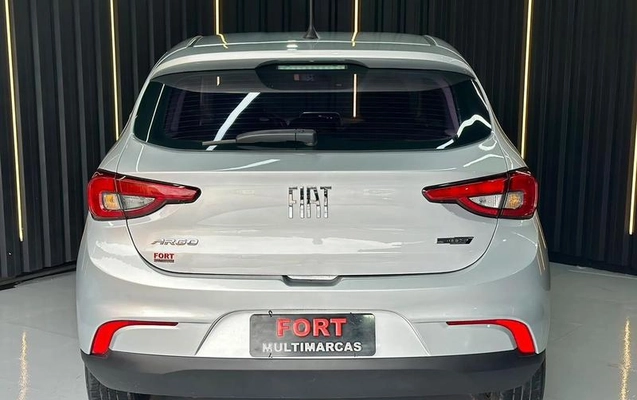 imagem-https://www.socarrao.com.br/sc-vehicle-images-prod/4299793/1791573158256-8516456_1_B_085ec98af9.jpeg