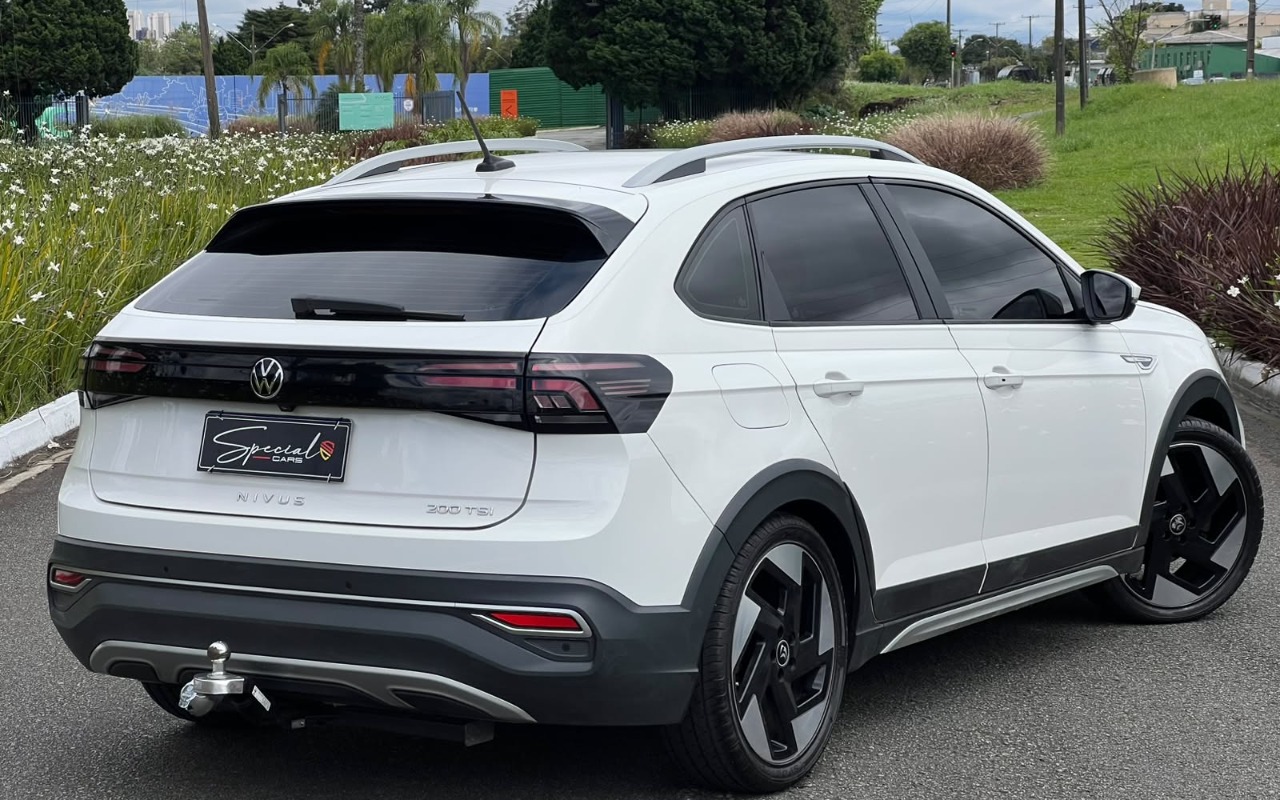 imagem-https://www.socarrao.com.br/sc-vehicle-images-prod/4299833/1791391246497-V2hhdHNBcHAgSW1hZ2UgMjAyNi0xMC0wNyBhdCAxMS4wNi4xOS5qcGVn.jpeg