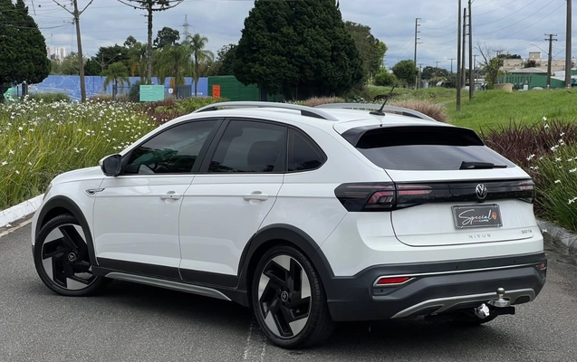 imagem-https://www.socarrao.com.br/sc-vehicle-images-prod/4299833/1791391246725-V2hhdHNBcHAgSW1hZ2UgMjAyNi0xMC0wNyBhdCAxMS4wNi4xNy5qcGVn.jpeg