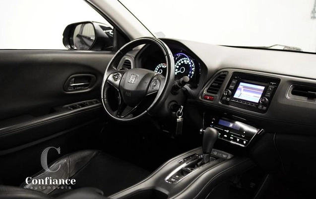imagem-https://www.socarrao.com.br/sc-vehicle-images-prod/4299923/1791391899121-8538381_8_B_adc7dcde26.jpeg