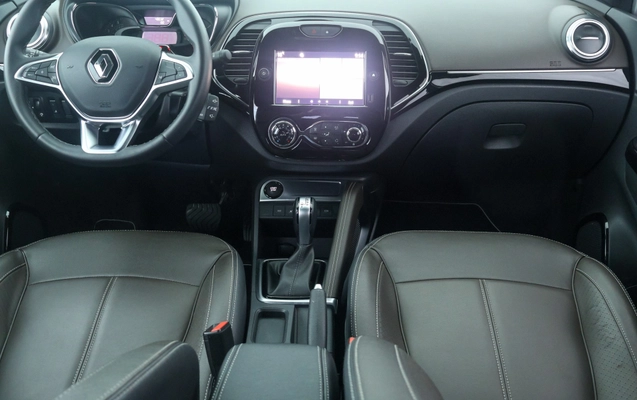 imagem-https://www.socarrao.com.br/sc-vehicle-images-prod/4300029/1791392680241-409b9860-6da9-4811-b62e-8a4cc3e64c38.jpg