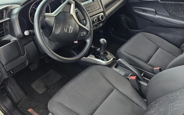 imagem-https://www.socarrao.com.br/sc-vehicle-images-prod/4300102/1791393155871-gb-3b674c0.jpeg