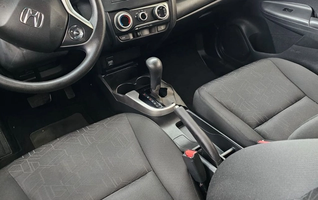 imagem-https://www.socarrao.com.br/sc-vehicle-images-prod/4300102/1791393155882-gb-a130251.jpeg