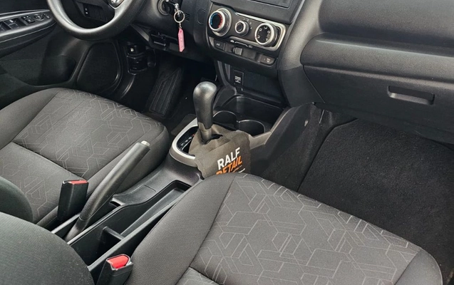 imagem-https://www.socarrao.com.br/sc-vehicle-images-prod/4300102/1791393155889-gb-05bd9c8.jpeg