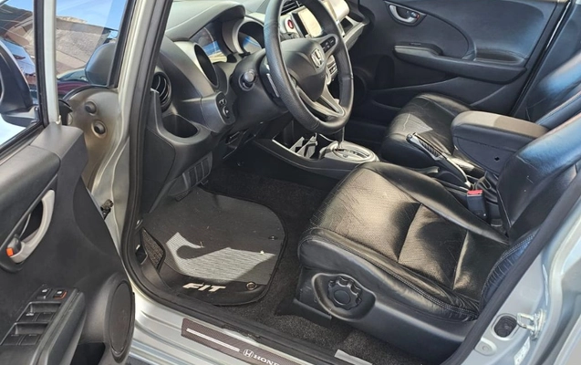 imagem-https://www.socarrao.com.br/sc-vehicle-images-prod/4300135/1791393406378-gb-140667c.jpeg