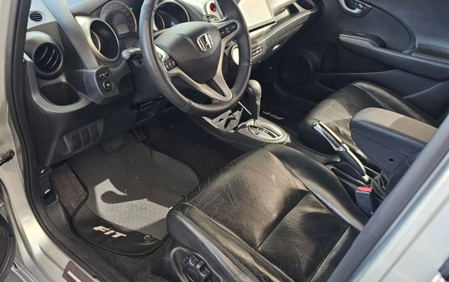 imagem-https://www.socarrao.com.br/sc-vehicle-images-prod/4300135/1791393406380-gb-22adf44.jpeg