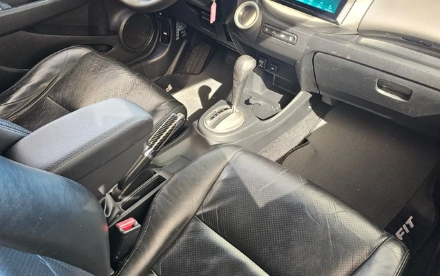 imagem-https://www.socarrao.com.br/sc-vehicle-images-prod/4300135/1791393406386-gb-dba59f2.jpeg