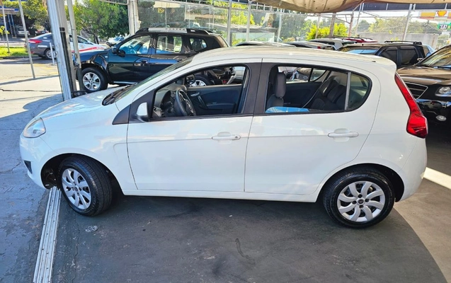 imagem-https://www.socarrao.com.br/sc-vehicle-images-prod/4300203/1791393691804-gb-10f8564.jpeg