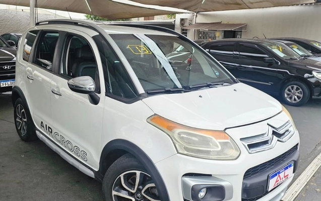 imagem-https://www.socarrao.com.br/sc-vehicle-images-prod/4300208/1791393706993-gb-d57031b.jpeg
