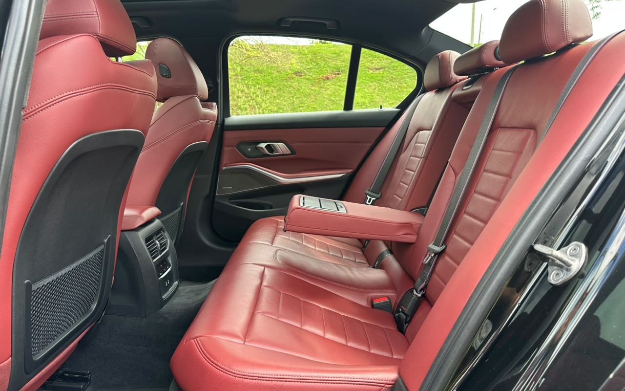 imagem-https://www.socarrao.com.br/sc-vehicle-images-prod/4300212/1791393720514-V2hhdHNBcHAgSW1hZ2UgMjAyNi0xMC0wNyBhdCAxMy41NS4wMSAoMikuanBlZw.jpeg
