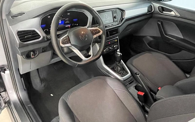 imagem-https://www.socarrao.com.br/sc-vehicle-images-prod/4300213/1792589514075-8547732_15_B_7f1e5aa59e.jpeg