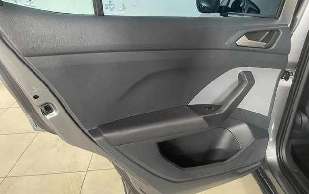 imagem-https://www.socarrao.com.br/sc-vehicle-images-prod/4300213/1792589514080-8547732_18_B_85ac7f75c3.jpeg