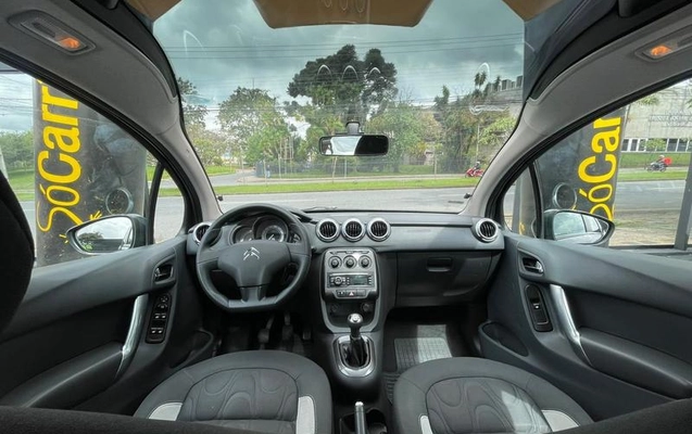 imagem-https://www.socarrao.com.br/sc-vehicle-images-prod/4300215/1791398237944-8530248_4_B_79aaf9959f.jpeg
