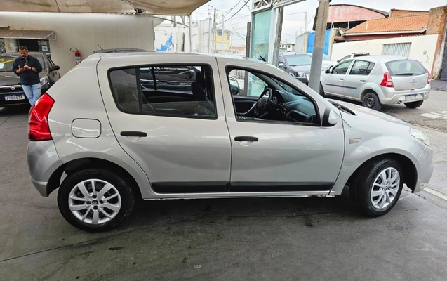 imagem-https://www.socarrao.com.br/sc-vehicle-images-prod/4300216/1791393737616-gb-69187d5.jpeg