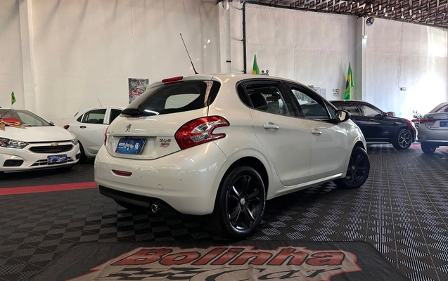 imagem-https://www.socarrao.com.br/sc-vehicle-images-prod/4300217/1791393750718-7bfffcef355f4ff0b784d297c0af9a3b_1791319607931.jpg