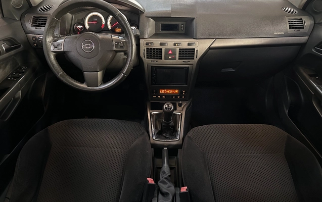 imagem-https://www.socarrao.com.br/sc-vehicle-images-prod/4300221/1791393778572-4501617beb50407e98b14521c1c45e40_1791319672429.jpg