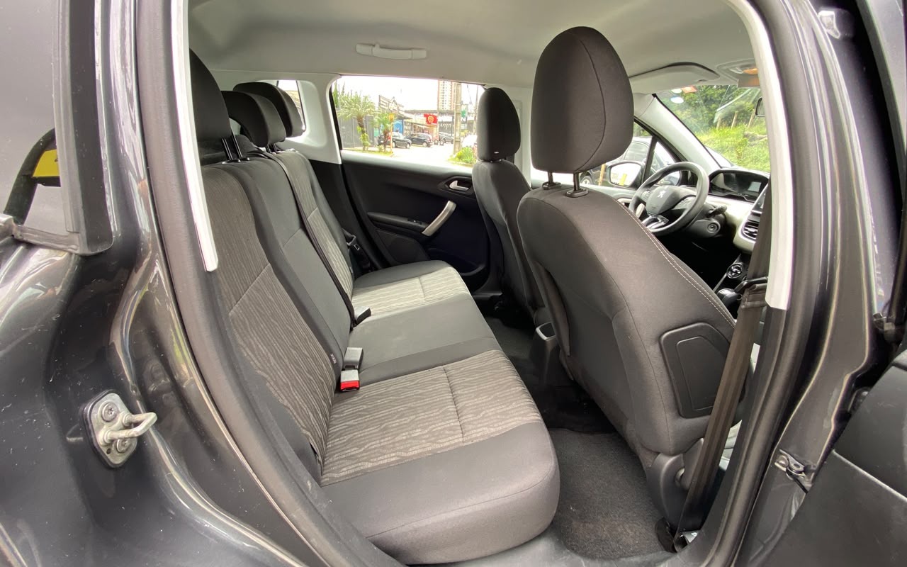 imagem-https://www.socarrao.com.br/sc-vehicle-images-prod/4300227/1791393968942-MTAuanBlZw.jpeg