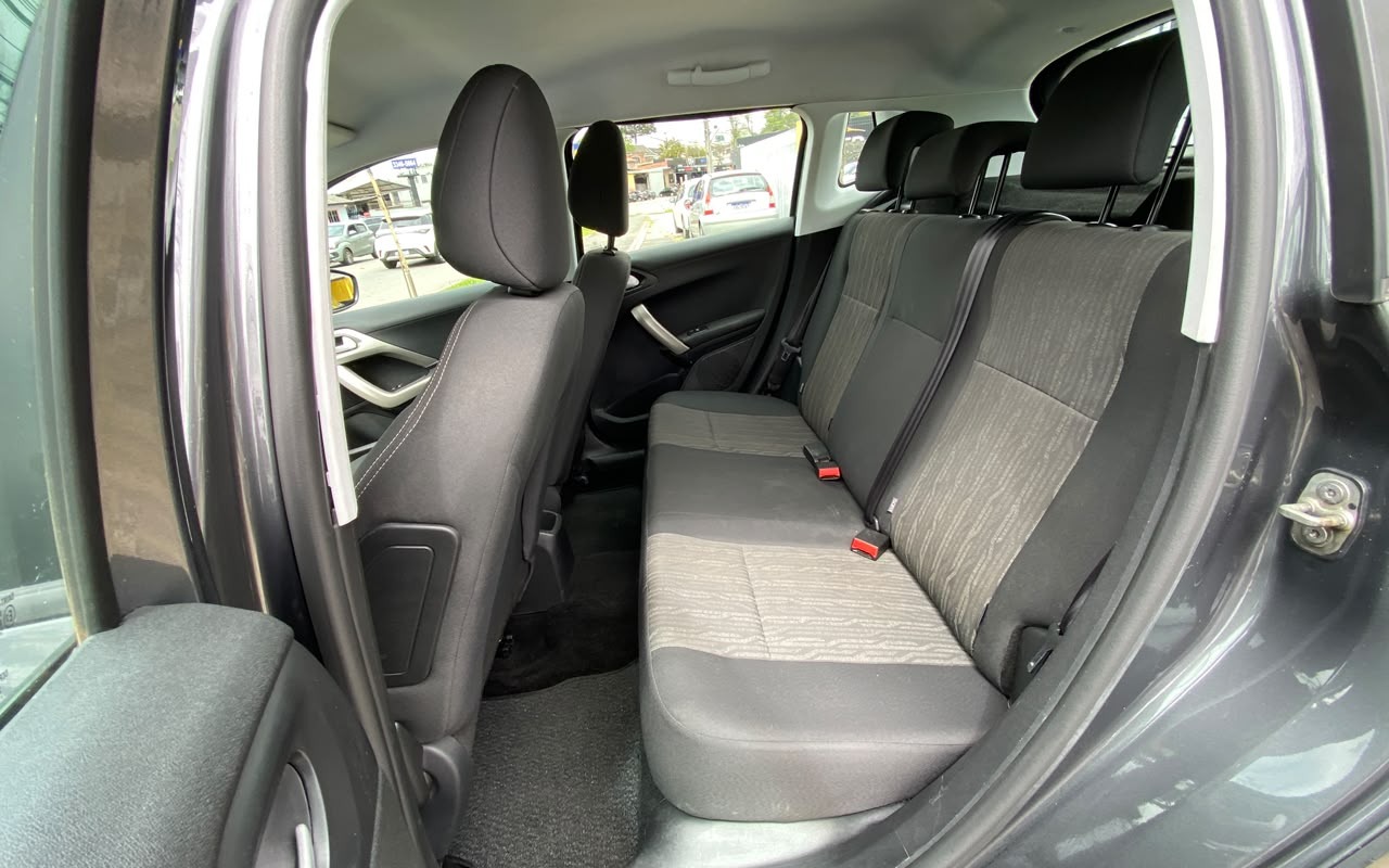 imagem-https://www.socarrao.com.br/sc-vehicle-images-prod/4300227/1791393969051-MTEuanBlZw.jpeg