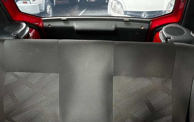 imagem-https://www.socarrao.com.br/sc-vehicle-images-prod/4300242/1791393852303-Iw6FuQtb94TIrecpArKQ5MNGcASpVEmf.jpg