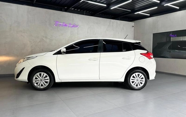 imagem-https://www.socarrao.com.br/sc-vehicle-images-prod/4300267/1791394217374-8509138_7_B_bb230dac99.jpeg