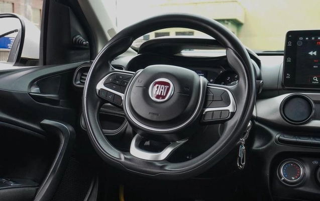 imagem-https://www.socarrao.com.br/sc-vehicle-images-prod/4300343/1791394993236-8494493_17_B_25e6781ec2.jpeg