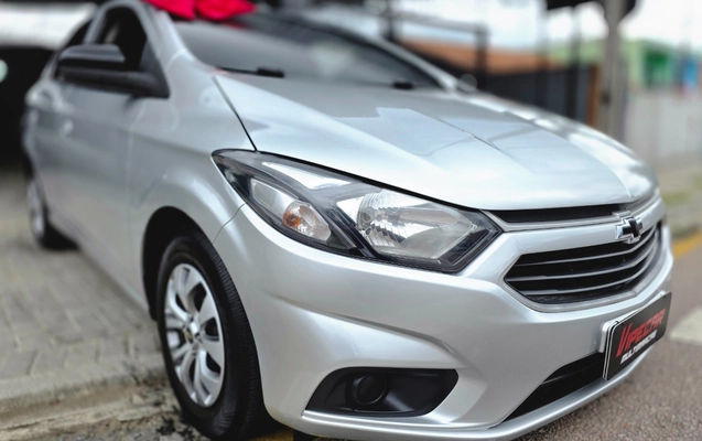 imagem-https://www.socarrao.com.br/sc-vehicle-images-prod/4300366/1791396717373-MjAyNjEwMDdfMTQwMDUzLmpwZw.jpg