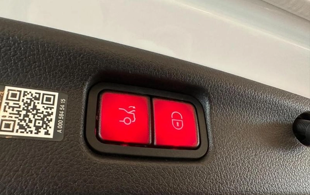 imagem-https://www.socarrao.com.br/sc-vehicle-images-prod/4300389/1791570133711-8542820_15_B_17dfe9e34d.jpeg