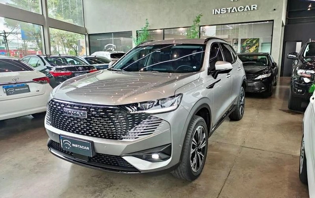 imagem-https://www.socarrao.com.br/sc-vehicle-images-prod/4300402/1791999892832-8533380_15_B_f9a49a17d0.jpeg