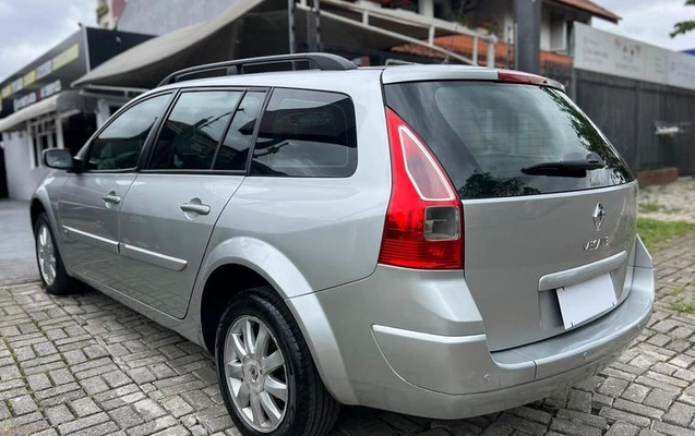 imagem-https://www.socarrao.com.br/sc-vehicle-images-prod/4300404/1791395067264-8552104_0_B_3b2d18e7f7.jpeg