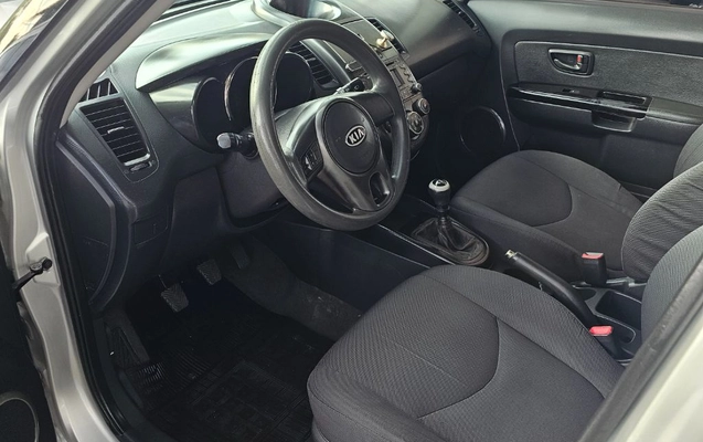 imagem-https://www.socarrao.com.br/sc-vehicle-images-prod/4300489/1791395580095-gb-e0fb78d.jpg