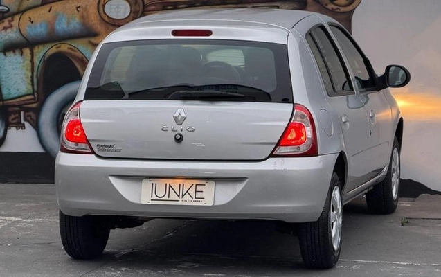imagem-https://www.socarrao.com.br/sc-vehicle-images-prod/4300493/1791395692487-8541903_1_B_214c7a5e33.jpeg