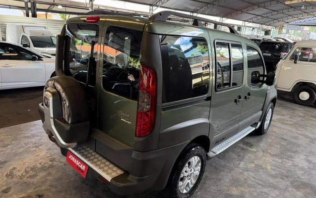 imagem-https://www.socarrao.com.br/sc-vehicle-images-prod/4300584/1791396736257-8543584_8_B_dbf8390a4c.jpeg