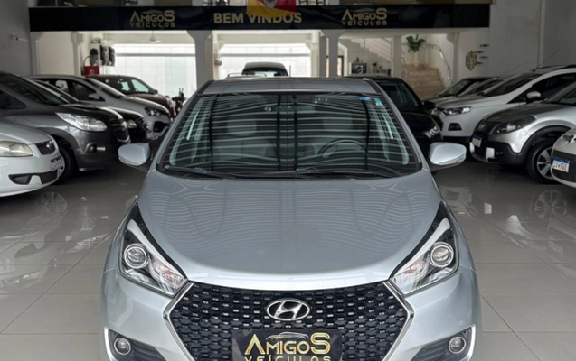 imagem-https://www.socarrao.com.br/sc-vehicle-images-prod/4300595/1791396396706-app-photos-XPDQDjbeD1Xl7v4ubuCiPcbfLPU4jvDw.jpg