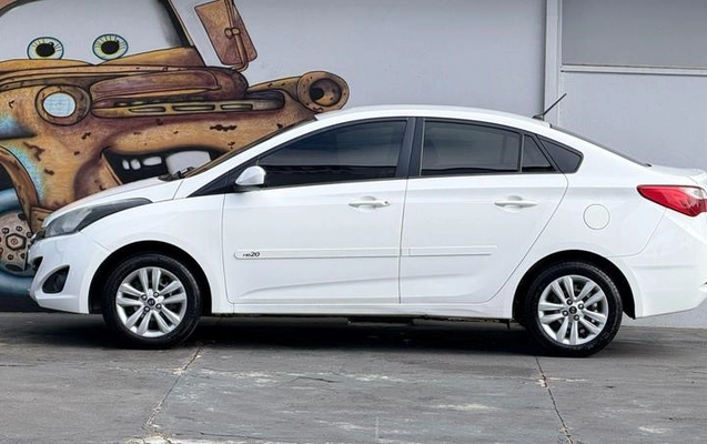 imagem-https://www.socarrao.com.br/sc-vehicle-images-prod/4300743/1791396245379-8552238_8_B_77c296f23b.jpeg